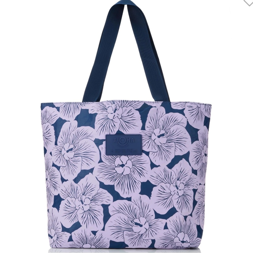 Aloha Collection Limited Edition Purau Hinatea Boosie Navy Lilac Day Tripper NWT